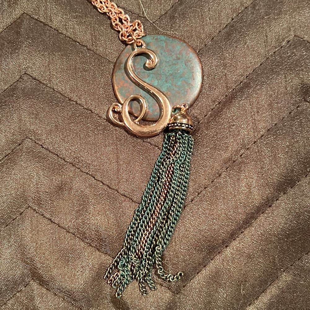 Necklace - Picture 2 of 2